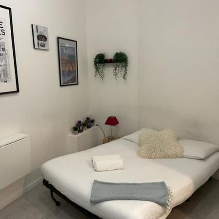 Le Petit Bois Apartment Нант Екстериор снимка